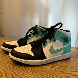 Nike Air Jordan Men’s Sneakers